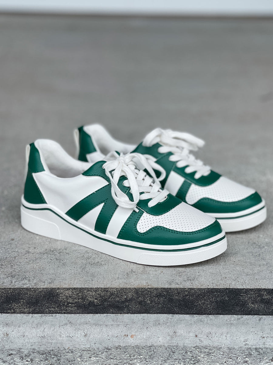Kitty Green Sneakers