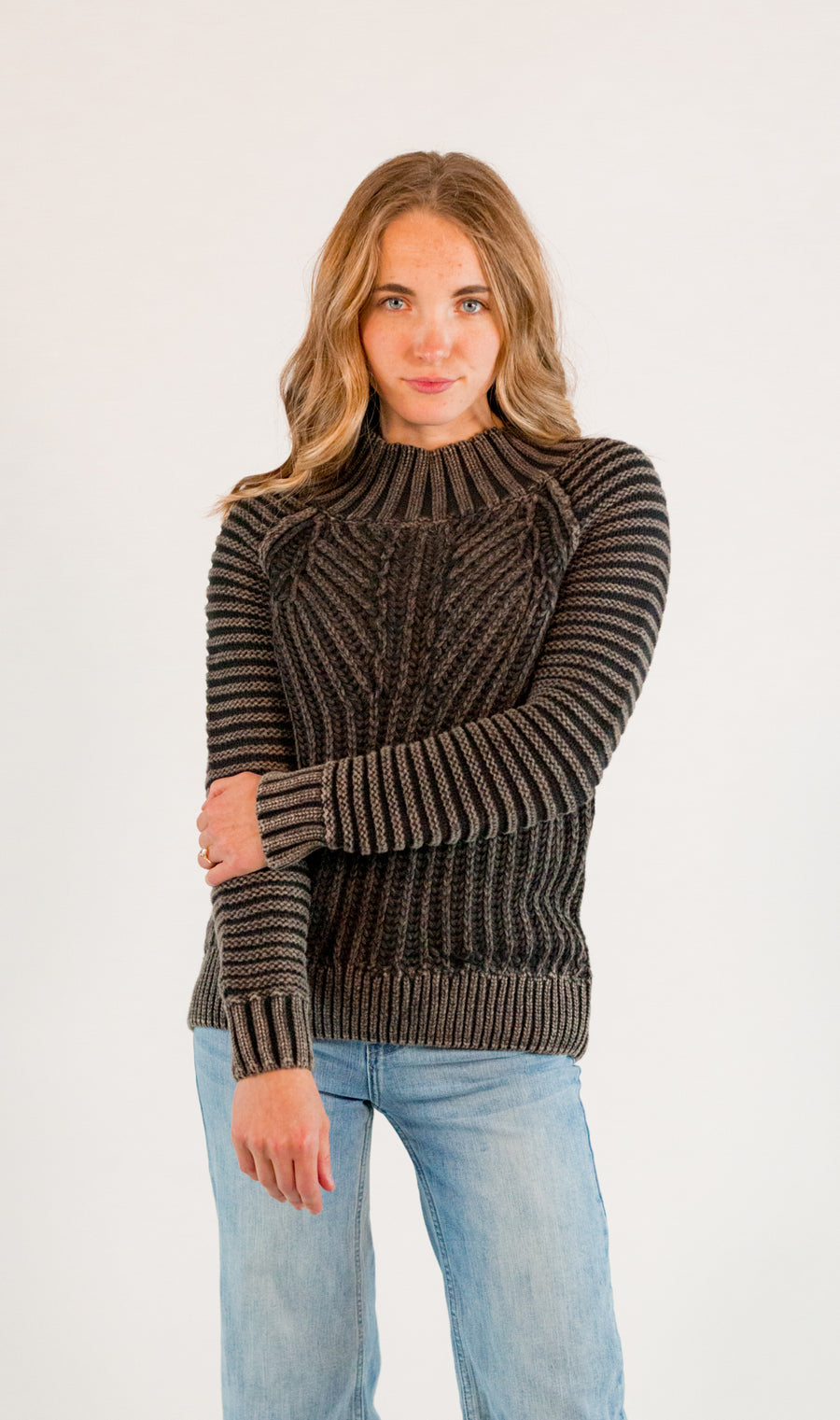 Selene Sweater・Black